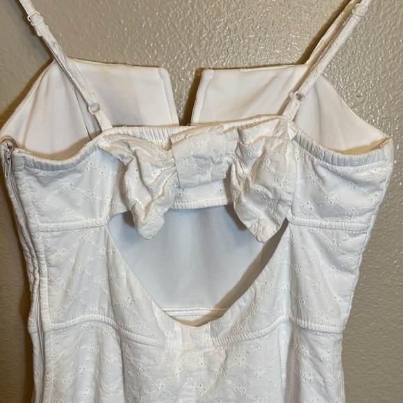 Trixxi White Spaghetti Strap Mini Juniors Dress - Picture 7 of 10